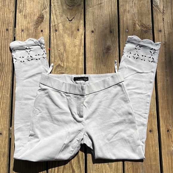 Gray scalloped capris - Picture 1 of 7